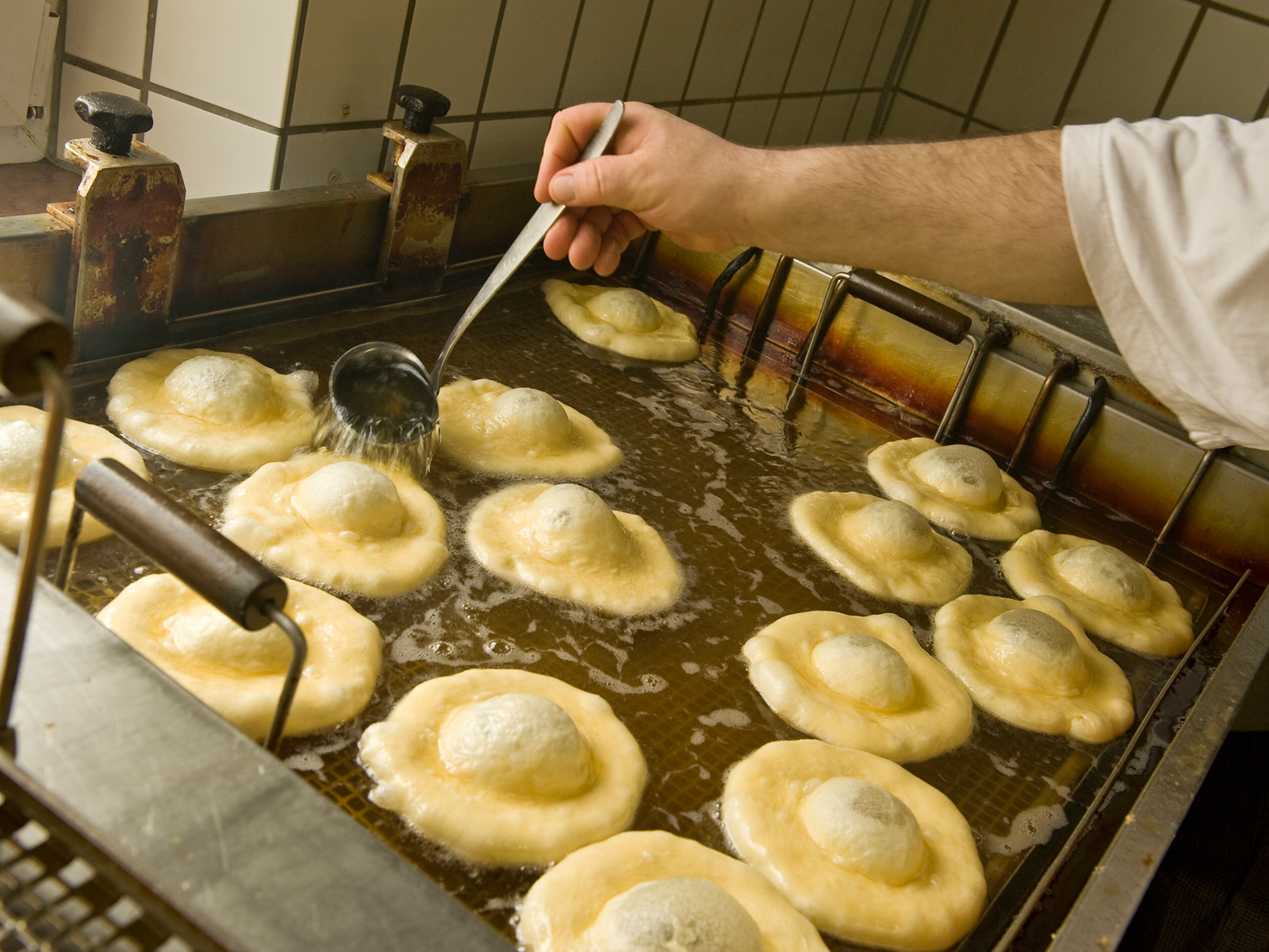 Ausgezogene Krapfen - Genussregion Oberfranken