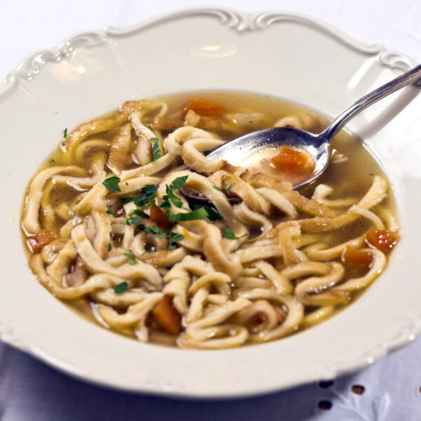 Eierkuchensuppe