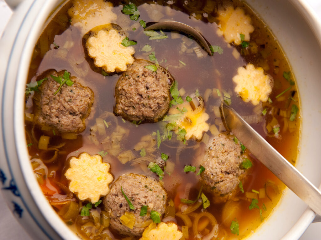 Hochzeitsuppe, fränkische Art - Genussregion Oberfranken