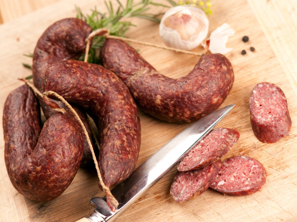 Knoblauchwurst (roh) - Genussregion Oberfranken Knoblauchwurst (roh) - Genussregion Oberfranken