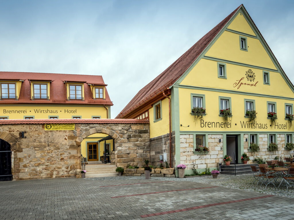 Brennerei-Gasthaus Sponsel, Kirchehrenbach