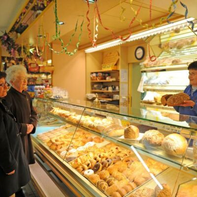 Bäckerei-Lebensmittel Gerhard Löffler, Tettau-Kleintettau