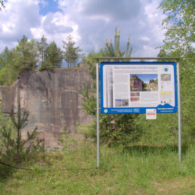 Bobengrün: über den Planetenweg und zum Geotop Marmorsteinbruch Horwagen