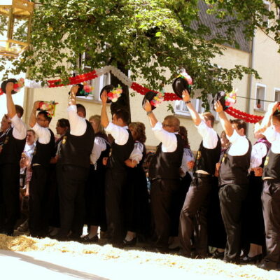 Ebersdorf: Zur Ebersdorfer Kirchweih mit Plantanz