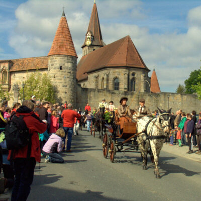 Effeltrich: Georgiritt und Georgiprozession