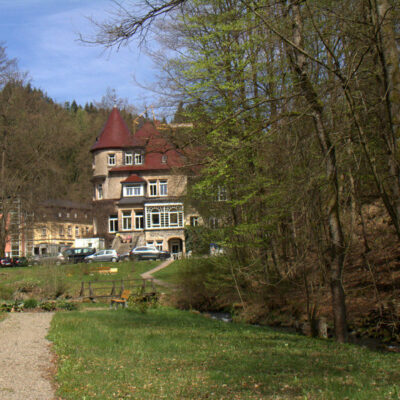 Goldene Adlerhütte: Naturlehrpfad und bergbaukundlicher Lehrpfad im Kosertal