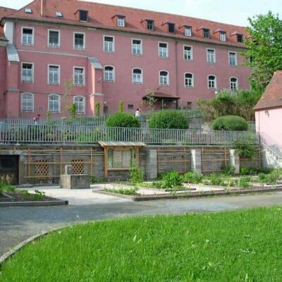 Himmelkron: Zum Kräutergarten im Kloster