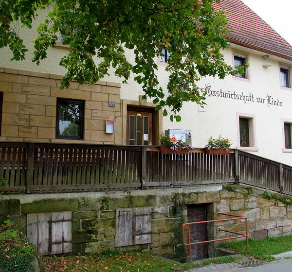 Langenstadt: Zum Lindentanz und beim Lindenwirt in Langenstadt