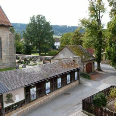 Limmersdorf: Besuch im Tanzlindenmuseum