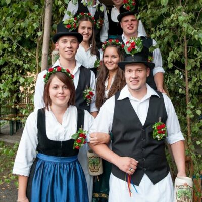 Limmersdorf: Zur Lindenkirchweih mit Tanz auf der Linde