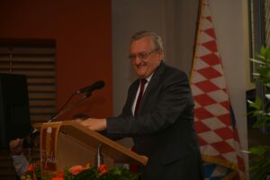 Prof. Dr. Günter Dippold