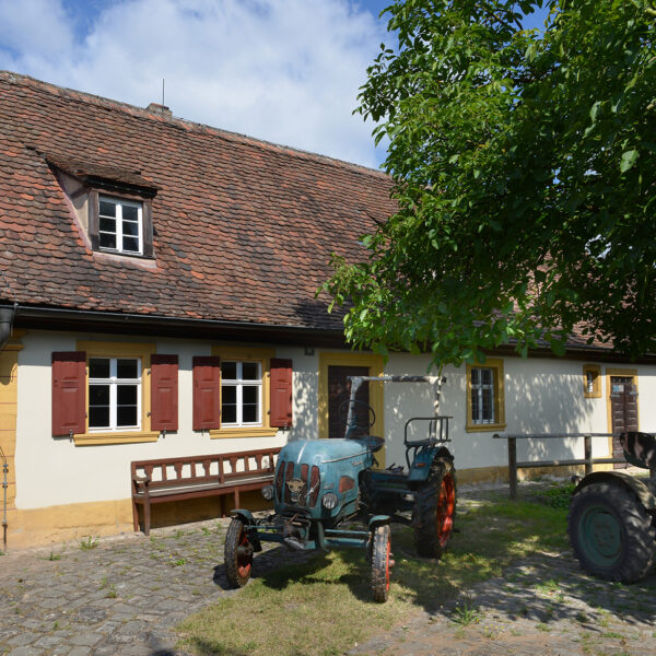Frensdorf: Trachten- und Spezialitätenmarkt im Bauernmuseum Bamberger Land