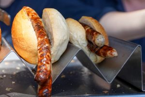 Zum zehnten Mal lädt am 21. Mai 2023 Pegnitz zum fränkischen Bratwurstgipfel ein.